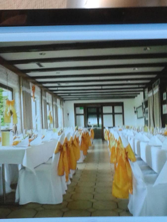 Hotel Waldschloss Bad Camberg Ngoại thất bức ảnh