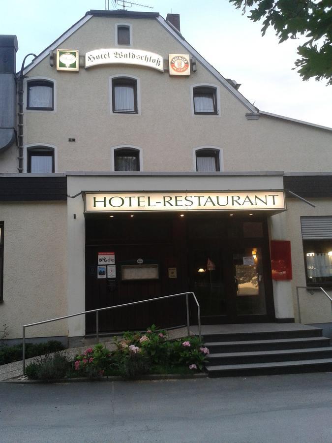 Hotel Waldschloss Bad Camberg Ngoại thất bức ảnh