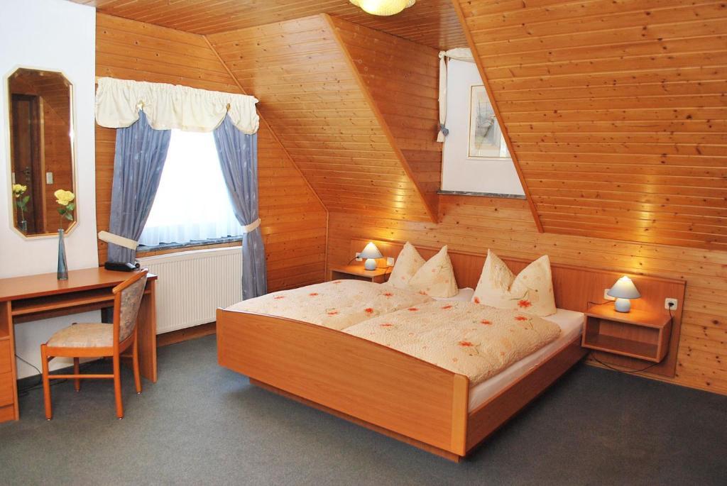 Hotel Waldschloss Bad Camberg Phòng bức ảnh